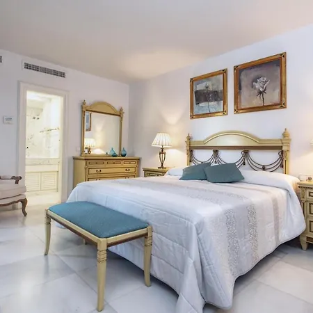 Castillo San Luis Apartment *