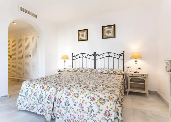 Castillo San Luis Торремолинос